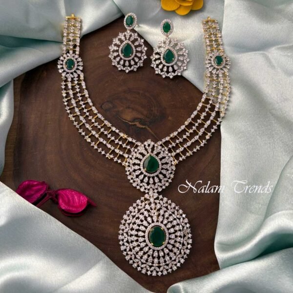American diamond neckset
